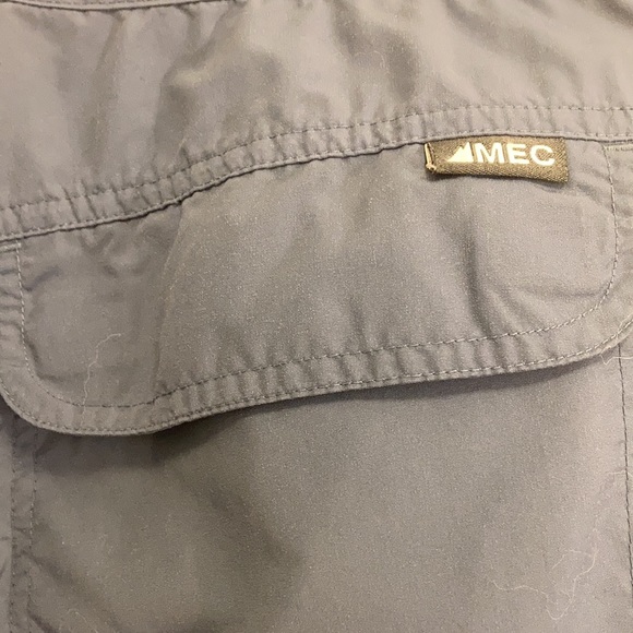 MEC Blue Lightweight Nylon Skort Size Medium - Picture 5 of 11